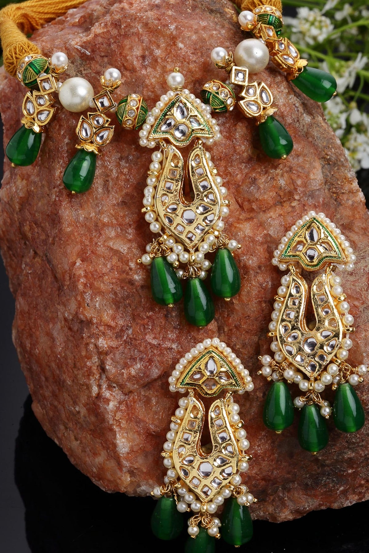 Kundan, Pearl & Faux Emerald Necklace Set 
