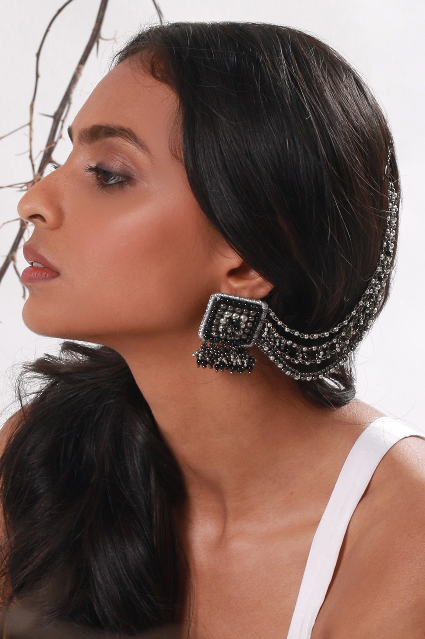 Khizan Earrings With Ear Chain 