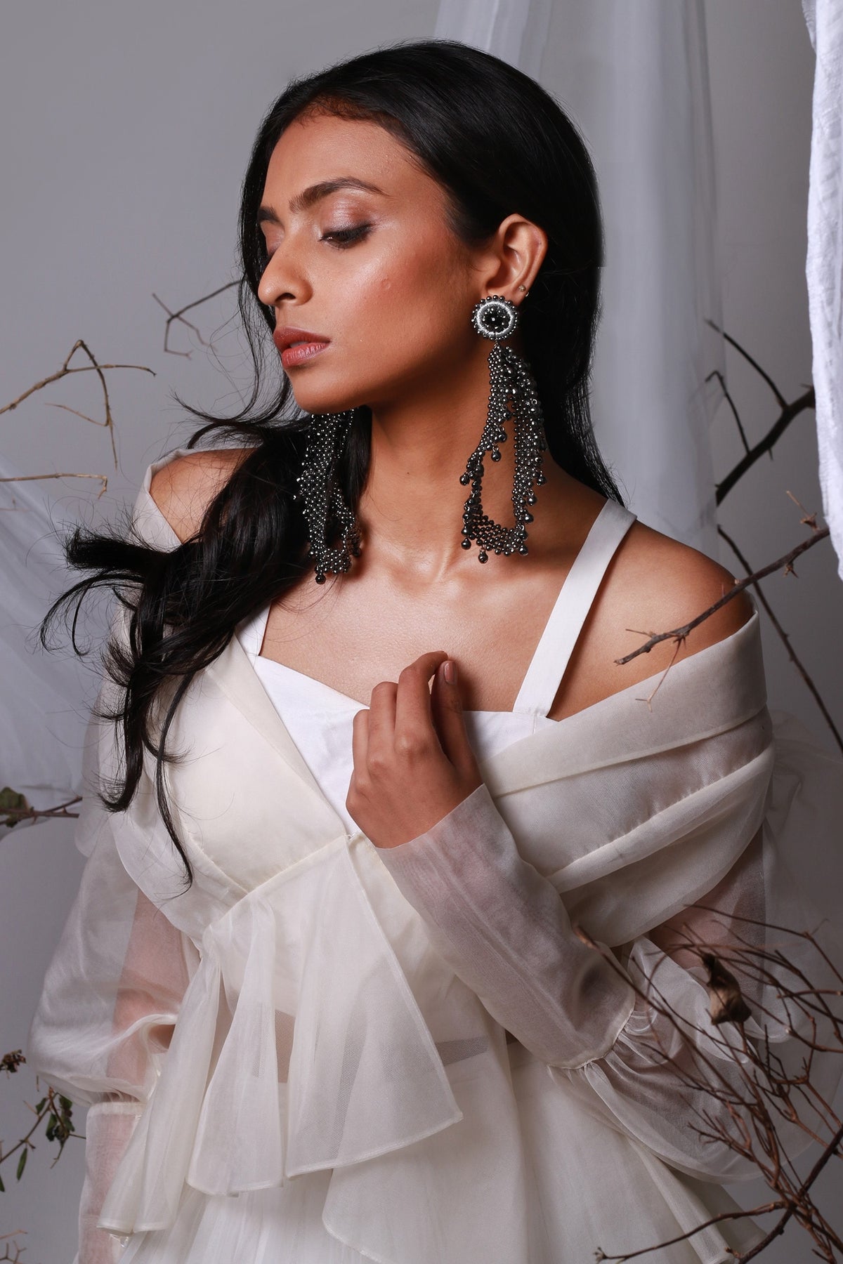 Aiza Studded Long Earrings 