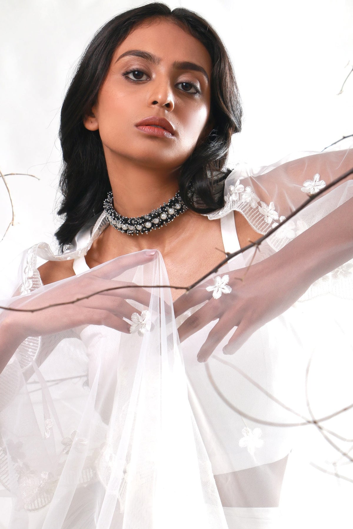 Idrissa Pearl Choker 