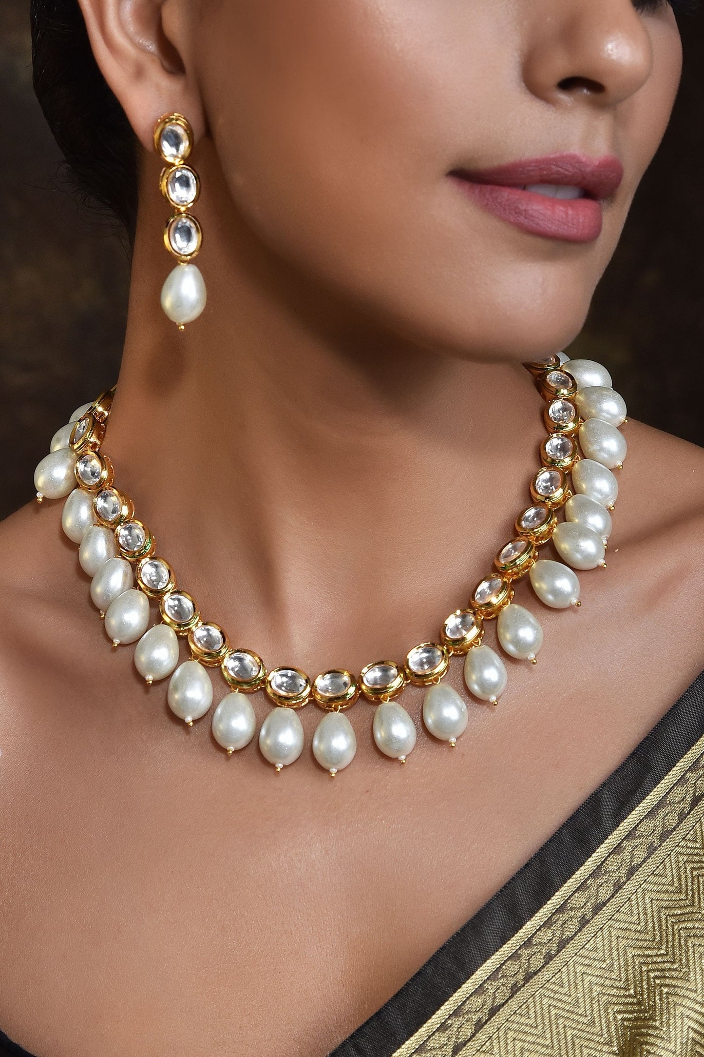 Handcrafted Kundan Necklace Set 