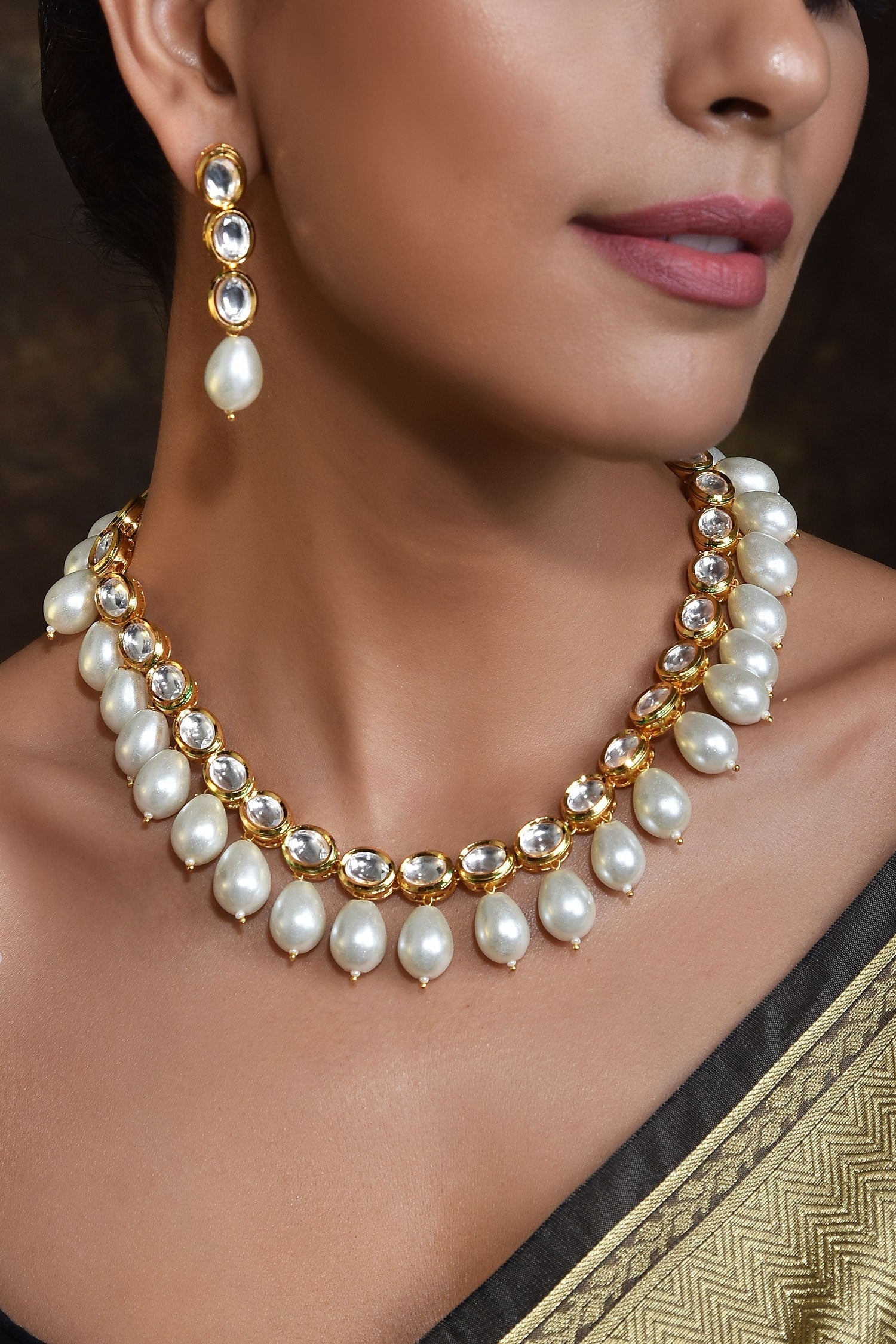 Handcrafted Kundan Necklace Set 