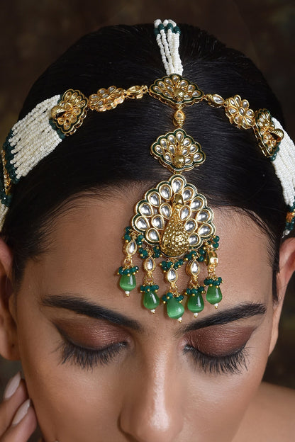 Peacock Motif Kundan Mathapatti 
