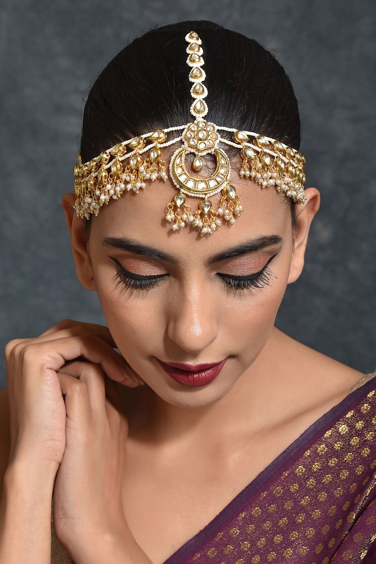 Kundan Studded Mathapatti 