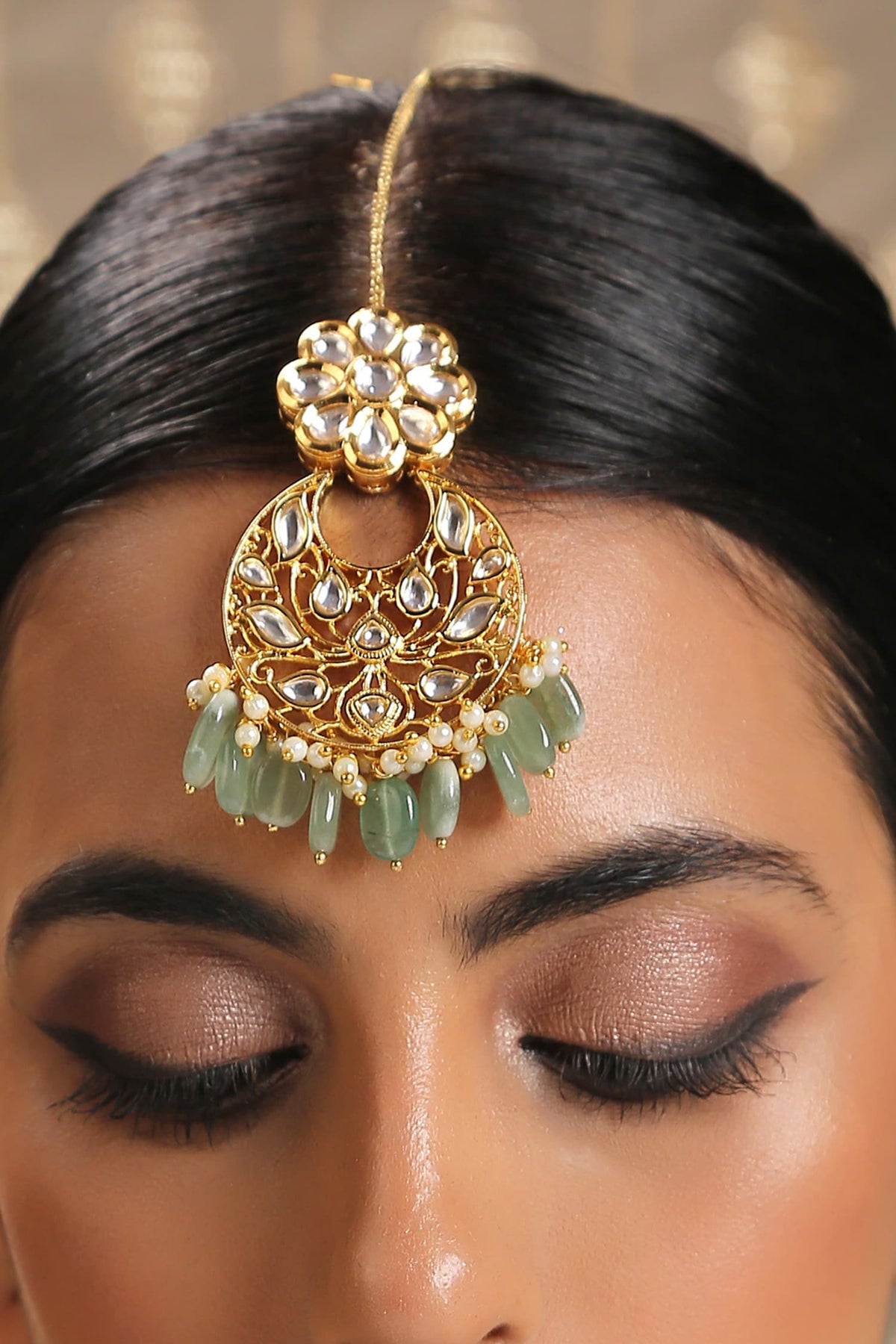 Green Kundan Maangtikka
 