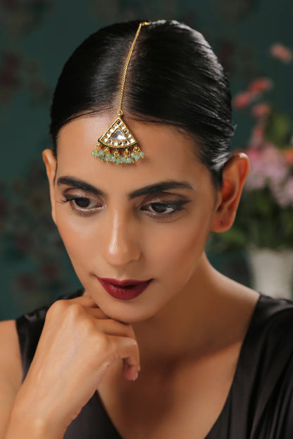 Kundan Maangtikka 