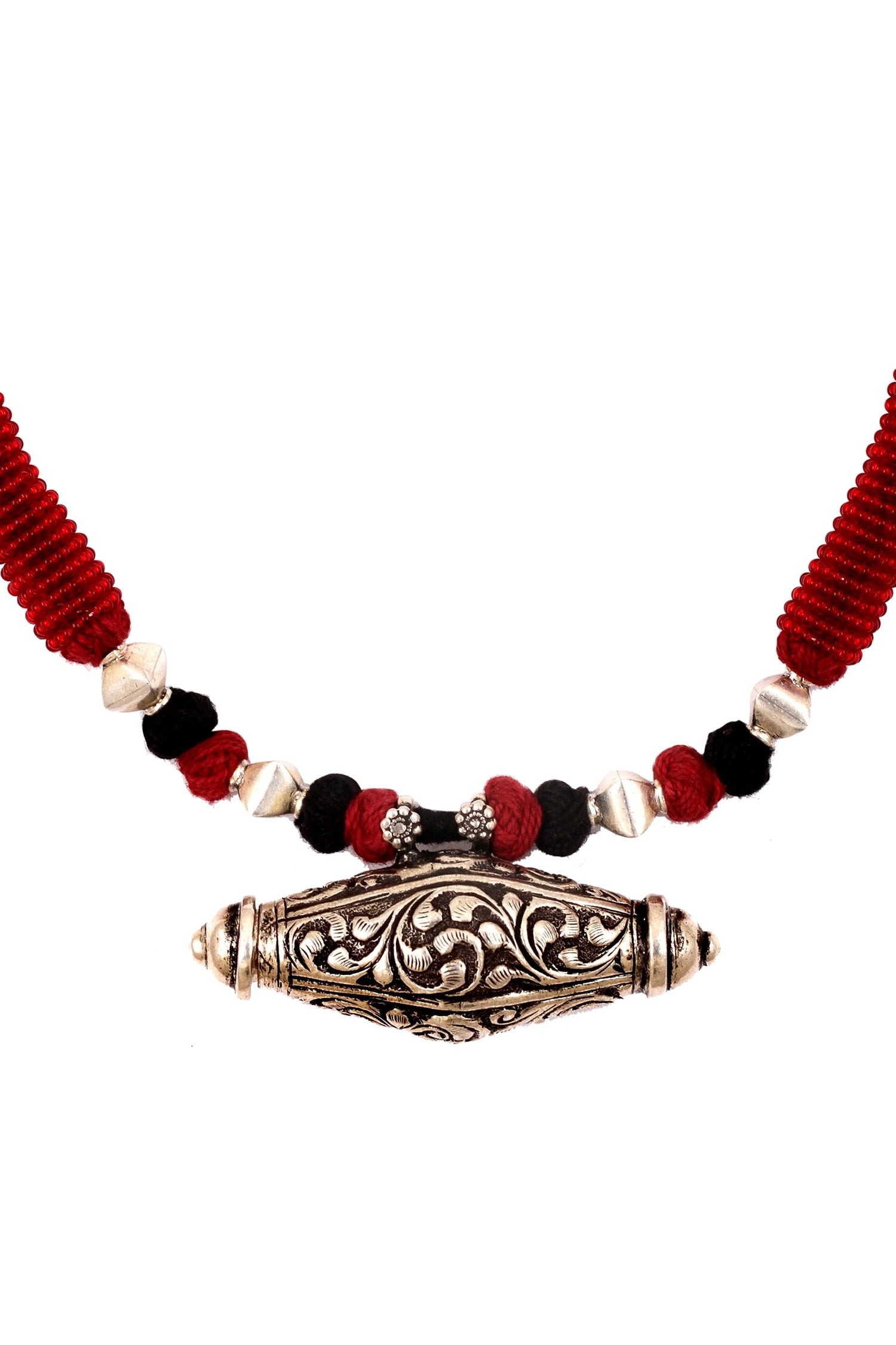 Red Braided Thread Beaded Necklace 