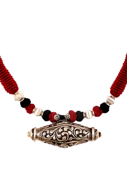 Red Braided Thread Beaded Necklace 