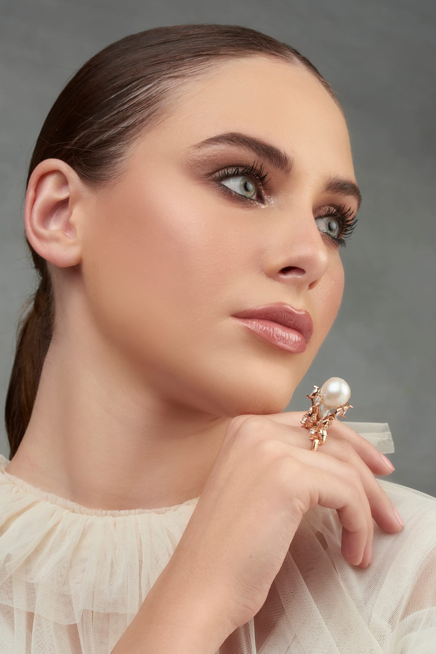 Elephant Motif Crystal Ring 