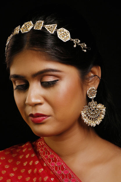 Gold & White Kundan Mathapatti Set 