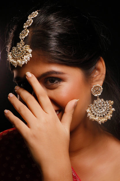 Kundan Floral Maangtikka Set 