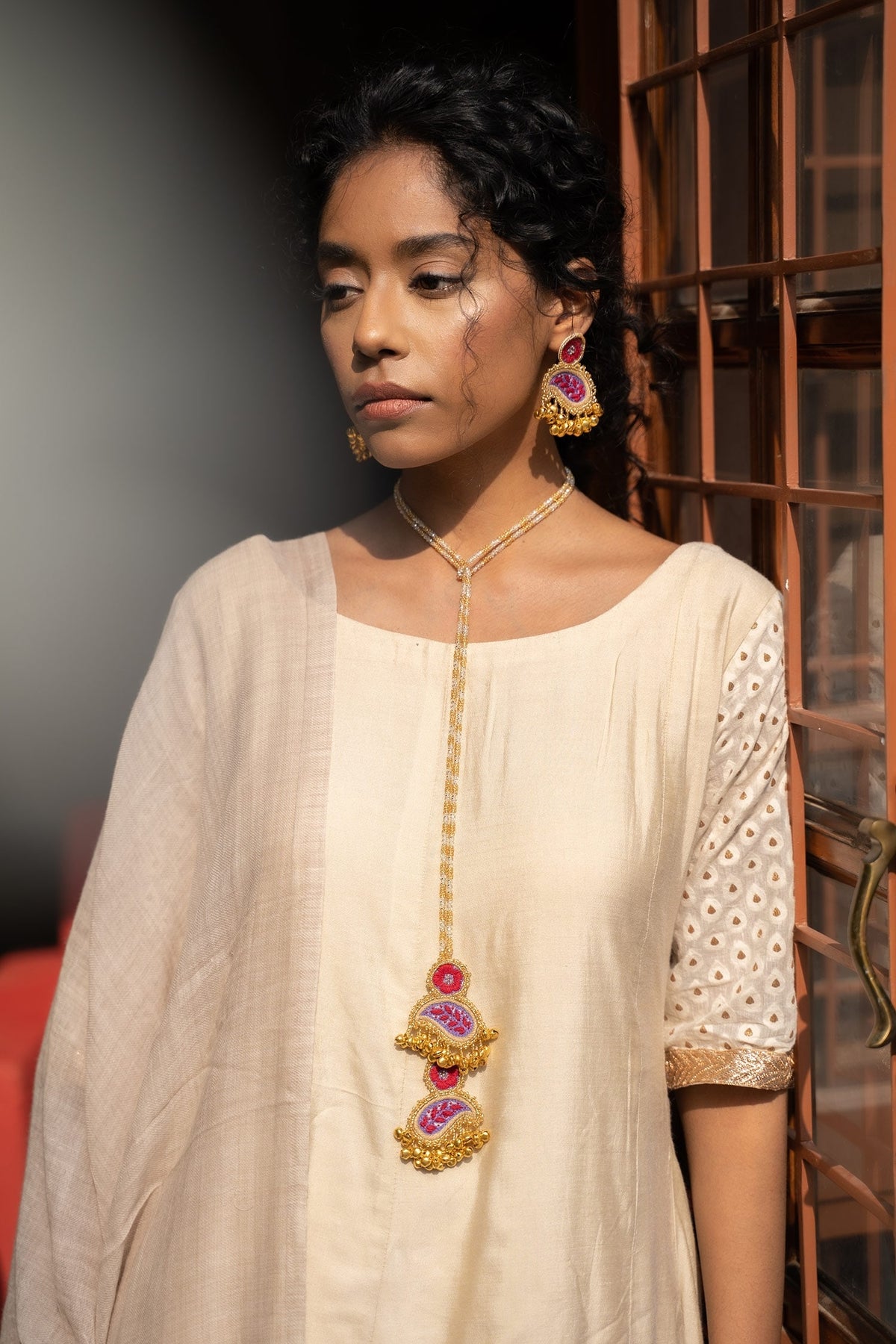 Handcrafted Pendant Necklace 