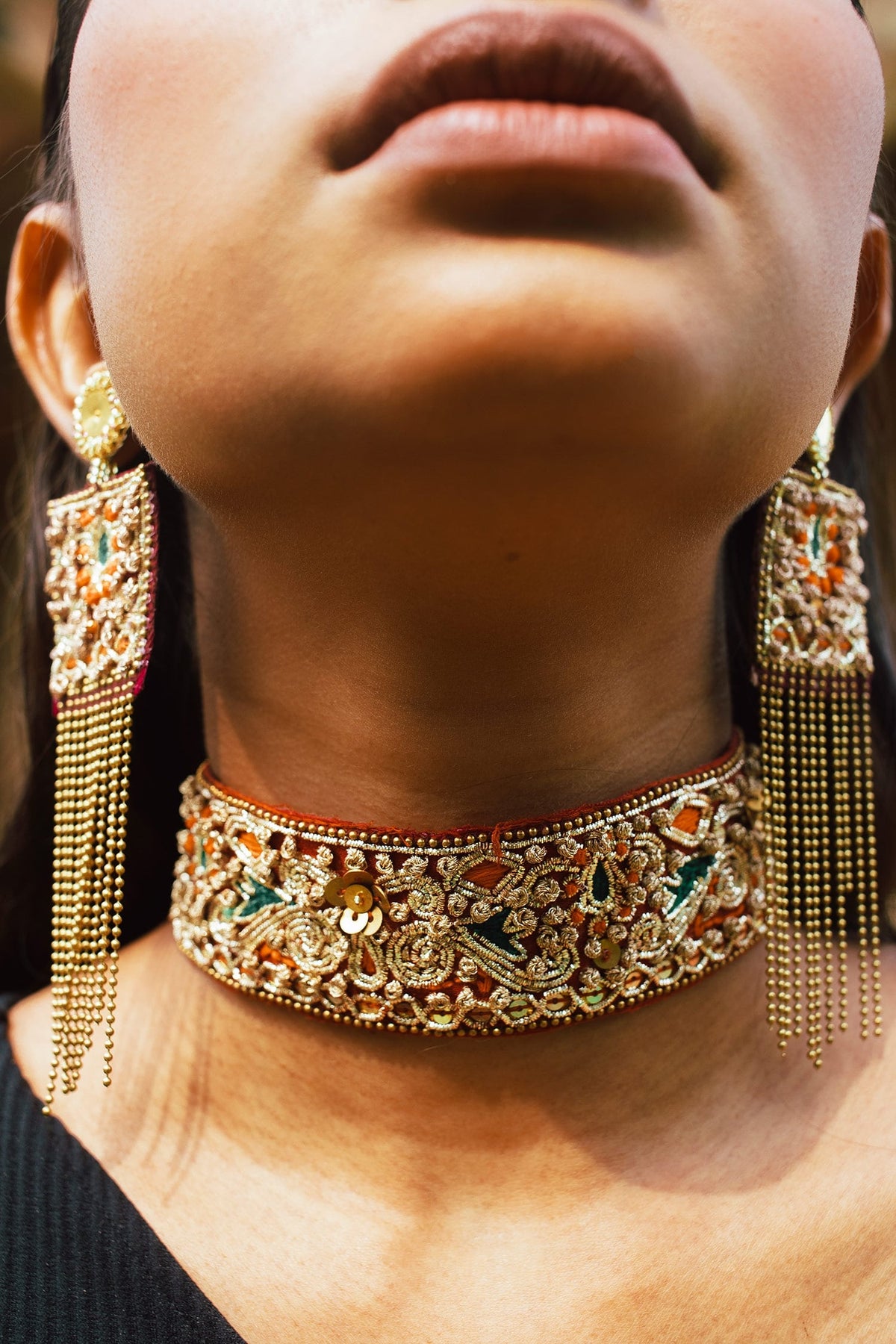 Embroidered Choker 