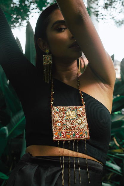 Embroidered Long Pendant Necklace 