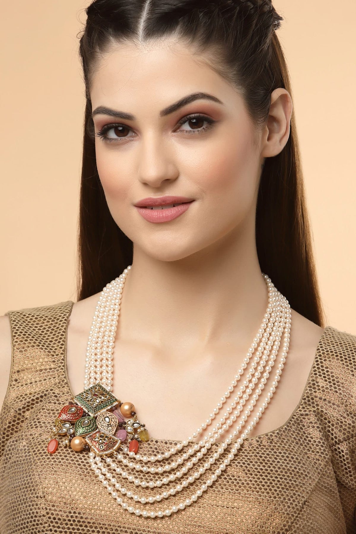 Pearl Embellished Layered Necklace 
