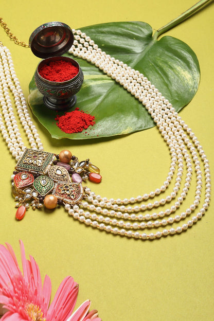 Pearl Embellished Layered Necklace 