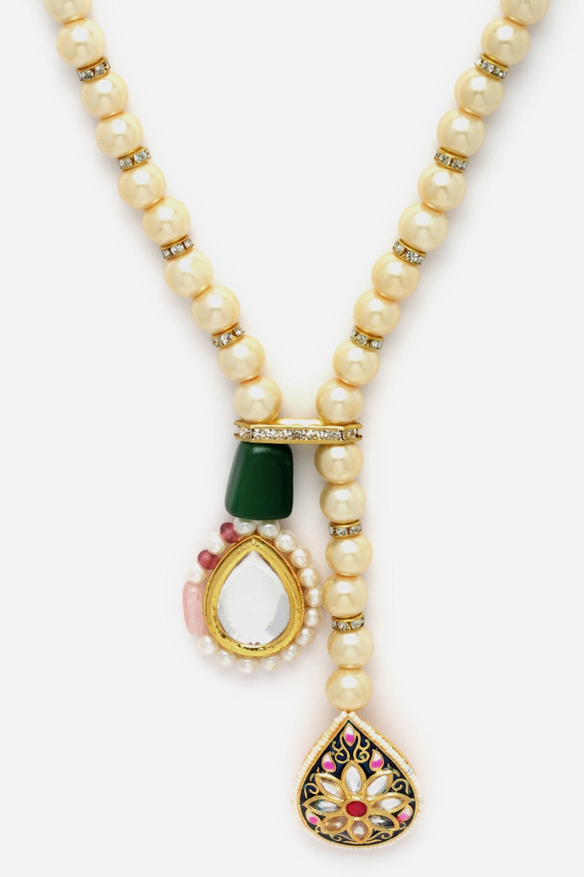 Pearl Embellished Pendant Necklace 