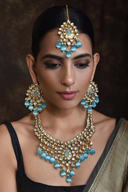 Kundan Embellished Necklace Set 