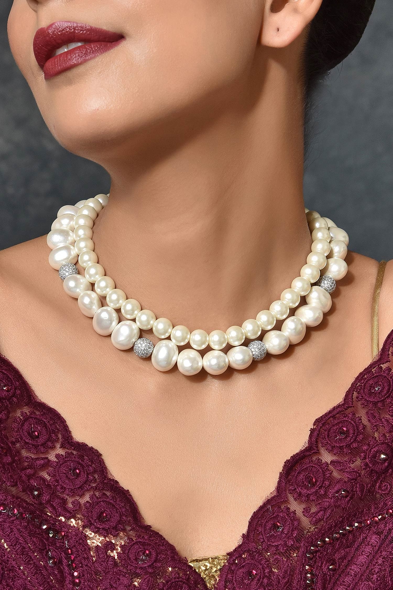 Layered Pearl Necklace 