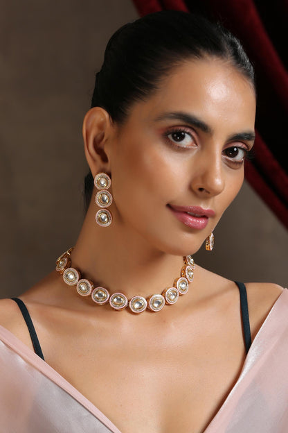 Kundan Embellished Choker Set 