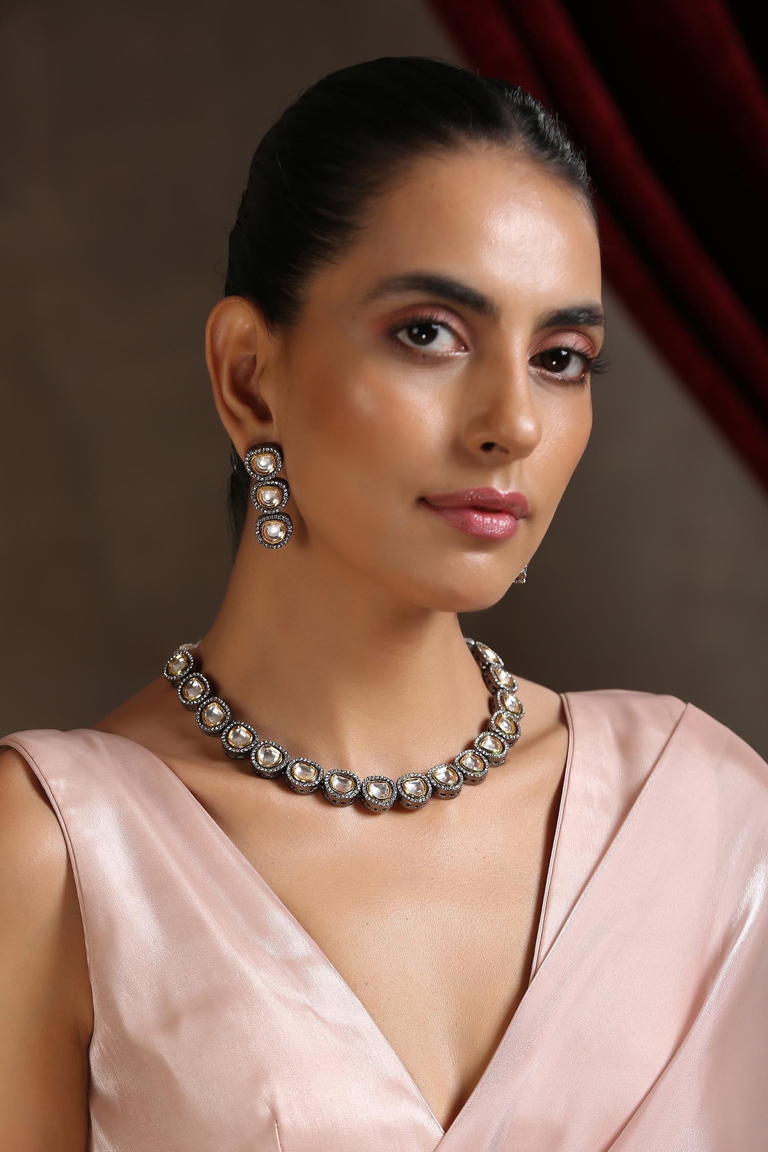 Kundan Embellished Choker Set 