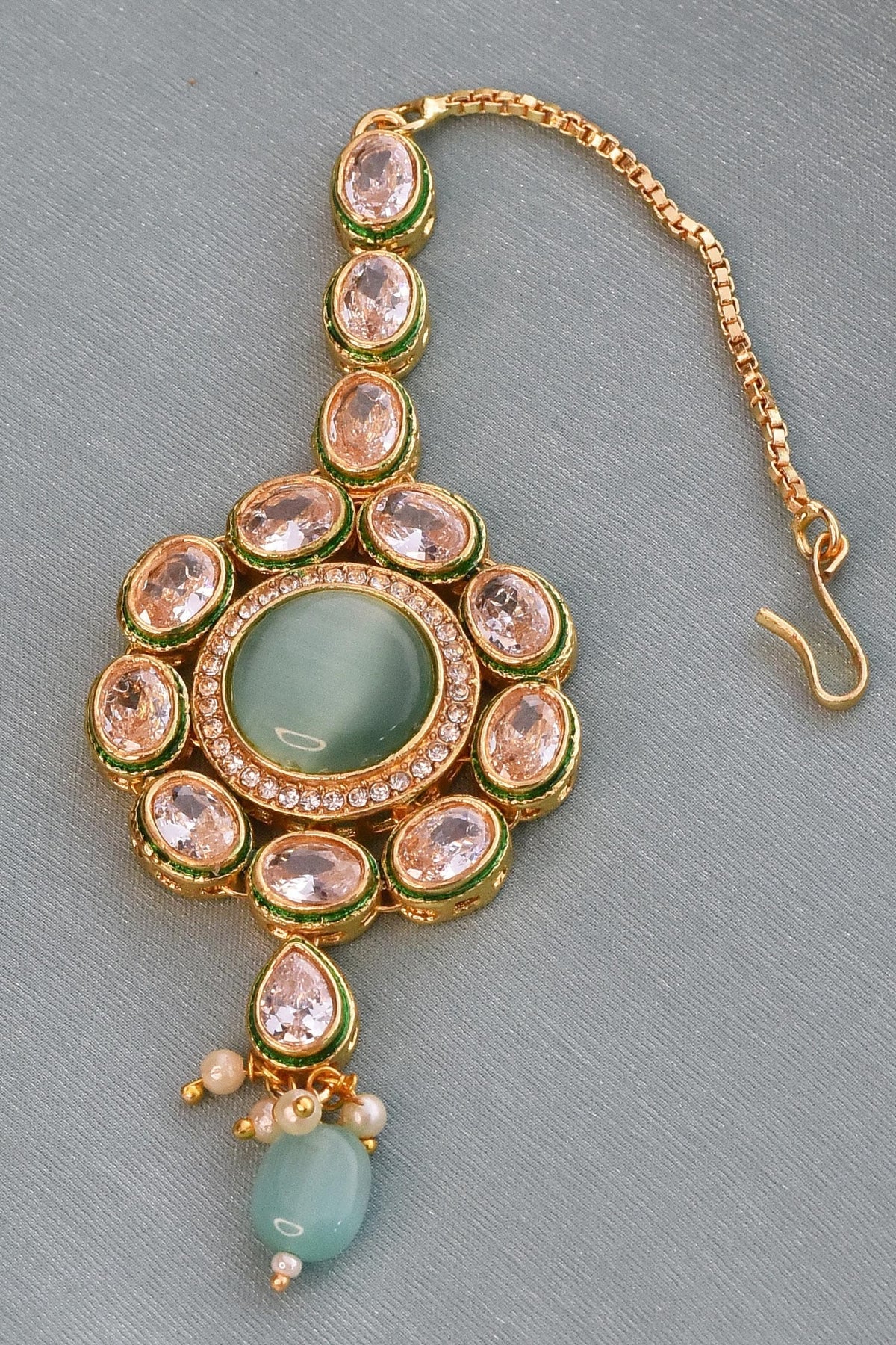 Kundan & Beads Maangtikka 