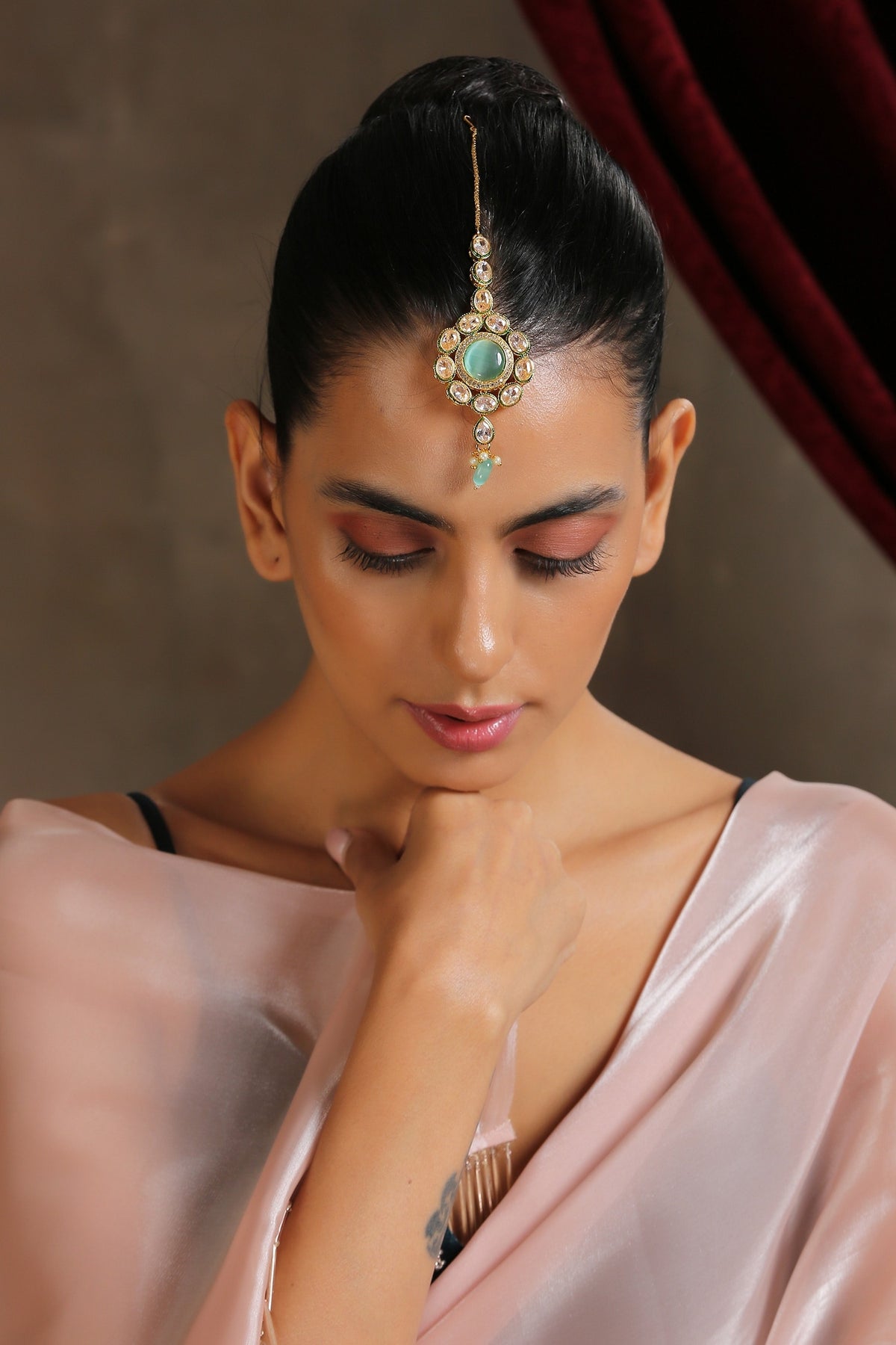 Kundan & Beads Maangtikka 