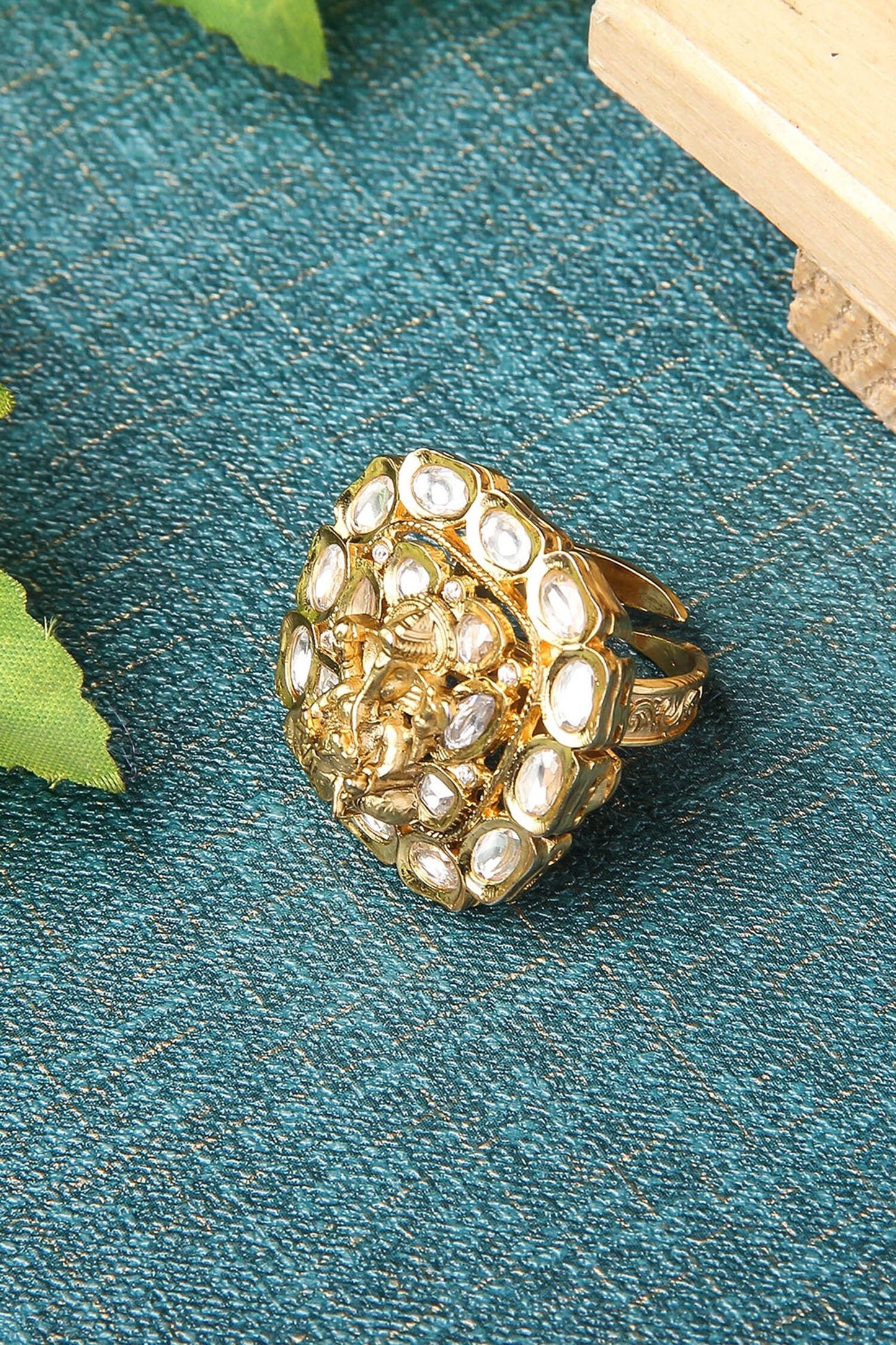 Kundan Embellished Ring 