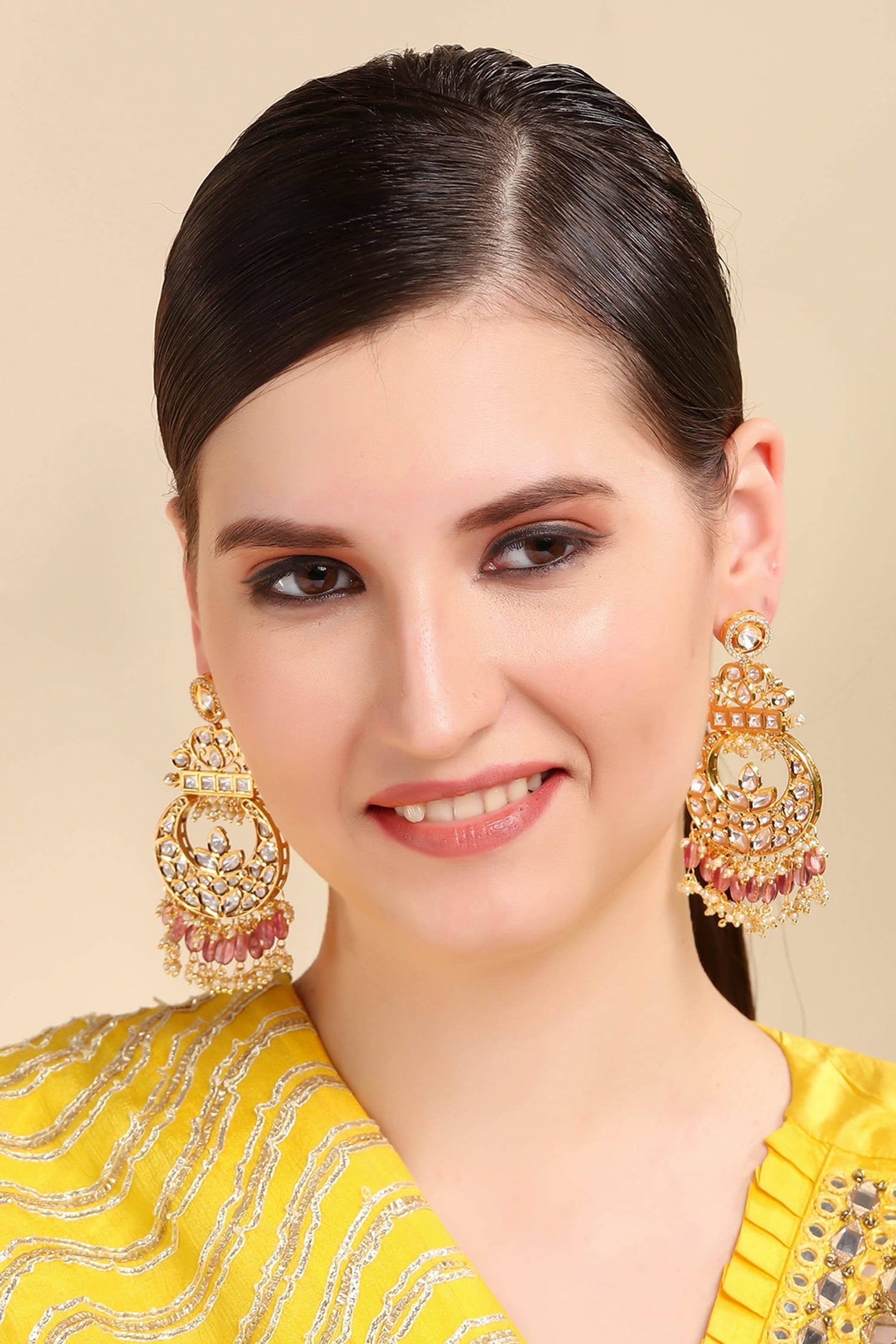 Kundan Chandbalis 