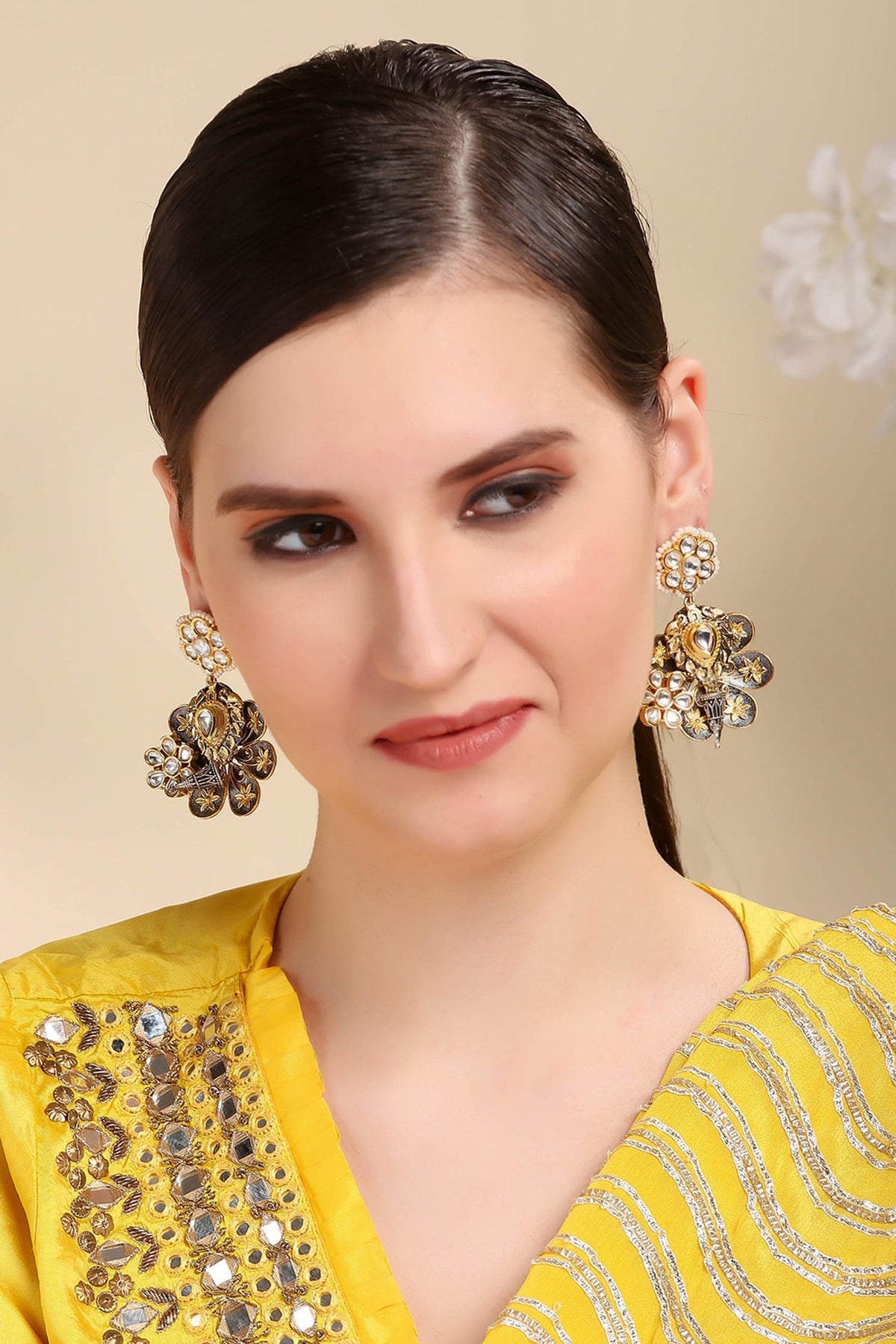 Floral Shape Earrings 