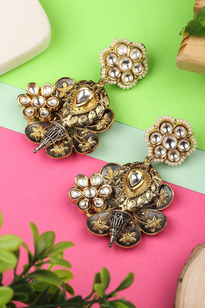 Floral Shape Earrings 