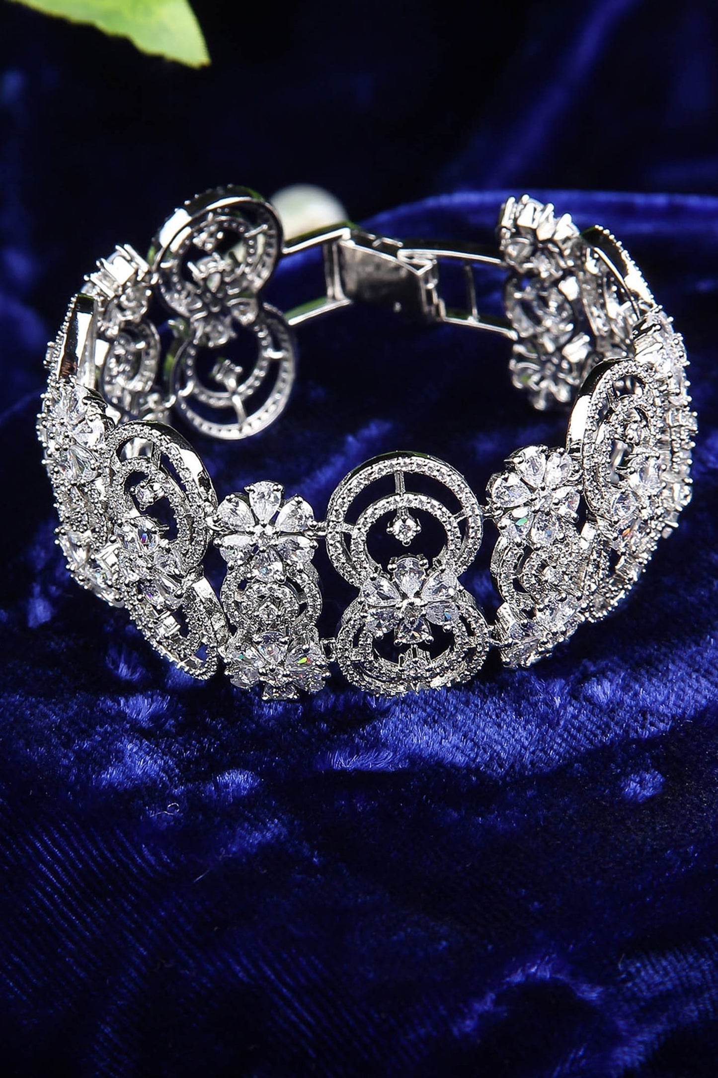 Embellished Bracelet 
