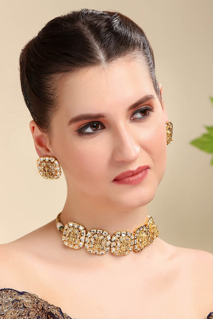 Temple Choker Set 