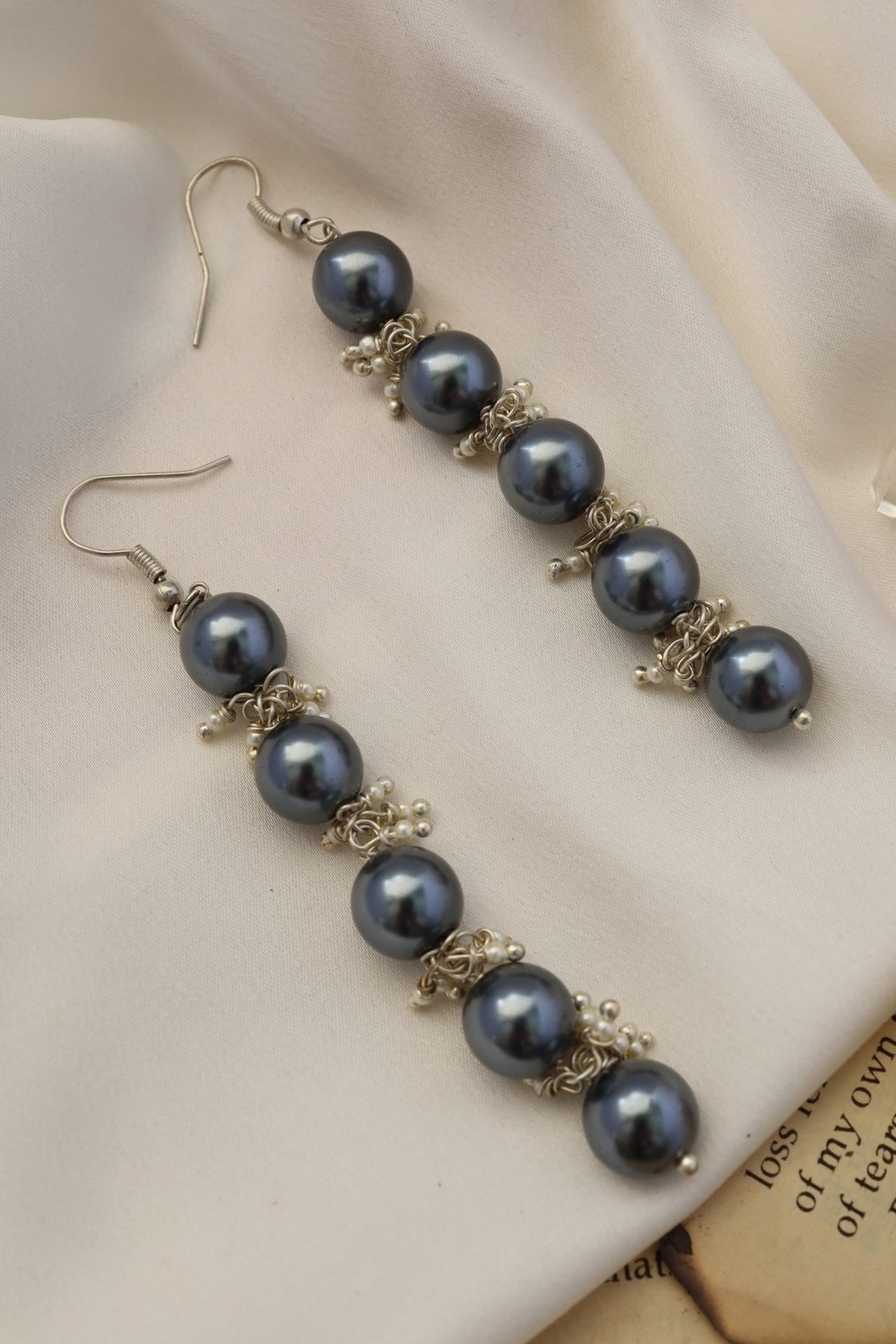 Pearl Drop Earrings 