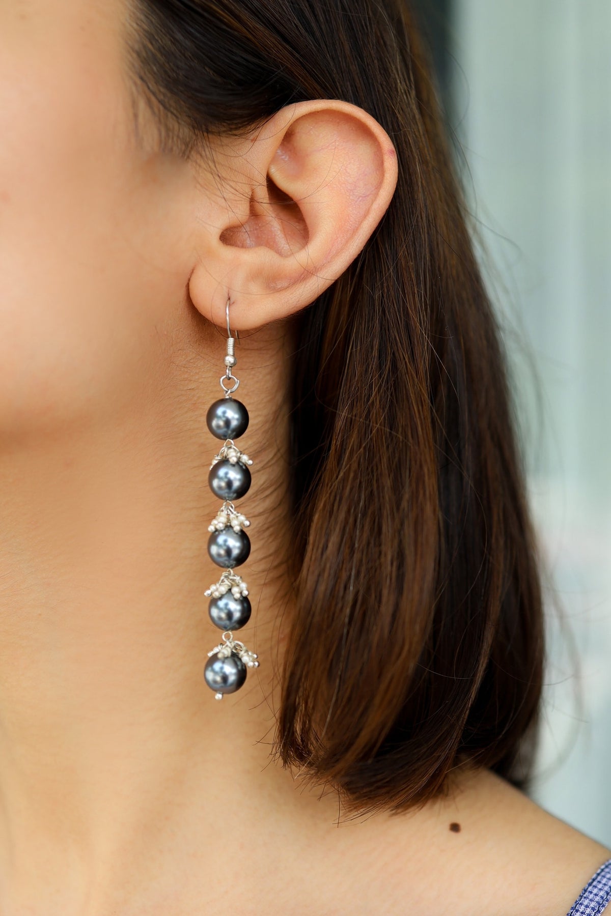 Pearl Drop Earrings 