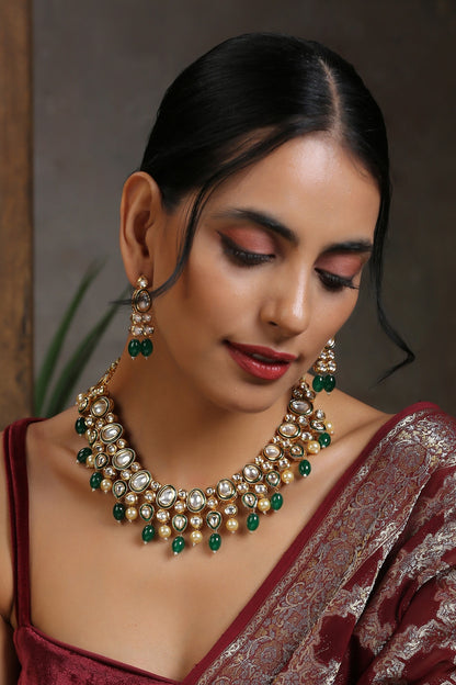 Kundan Embellished Choker Set 