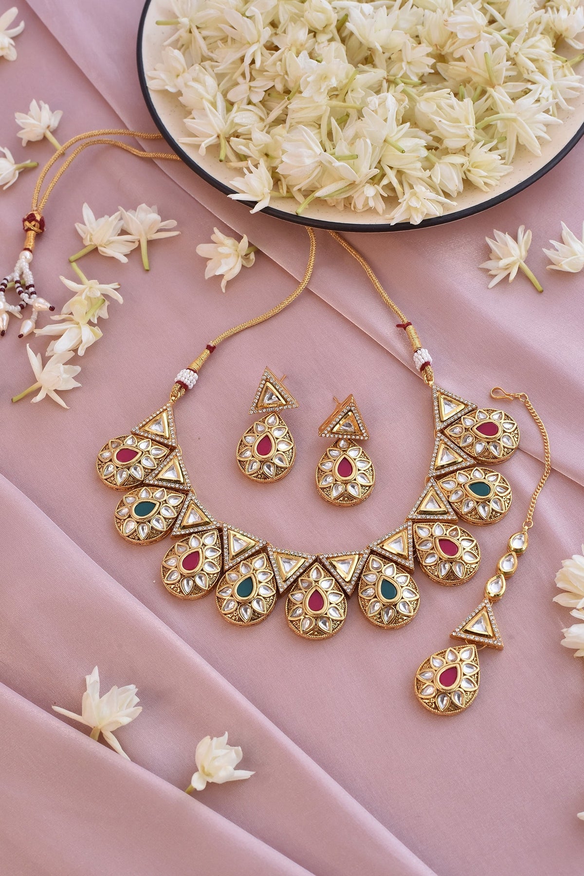 Teardrop Kundan Necklace Set 