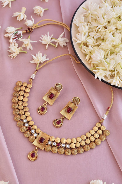 Carved Necklace Set 