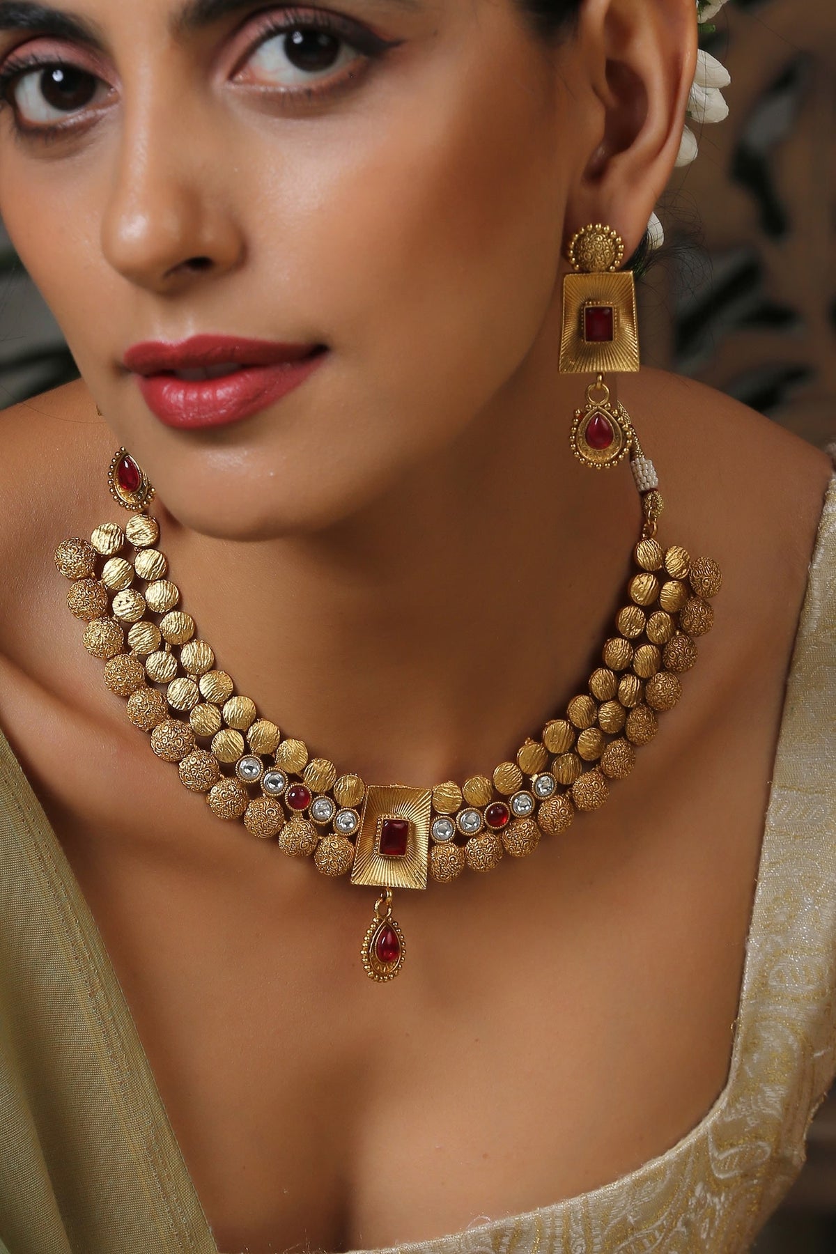 Carved Necklace Set 