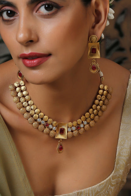 Carved Necklace Set 
