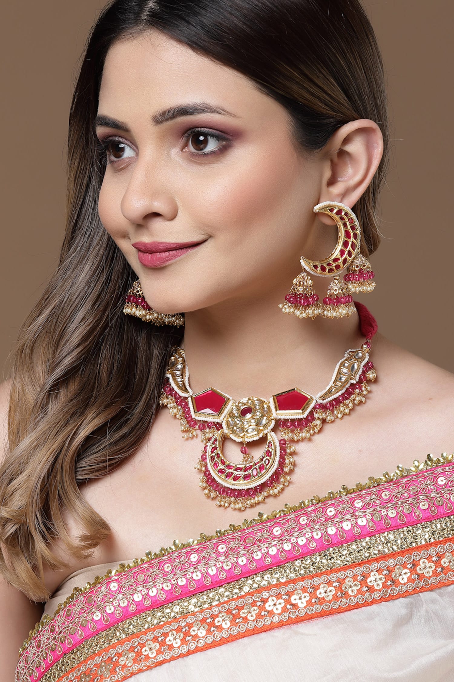 Kundan & Natural Stones Embellished Necklace Set 