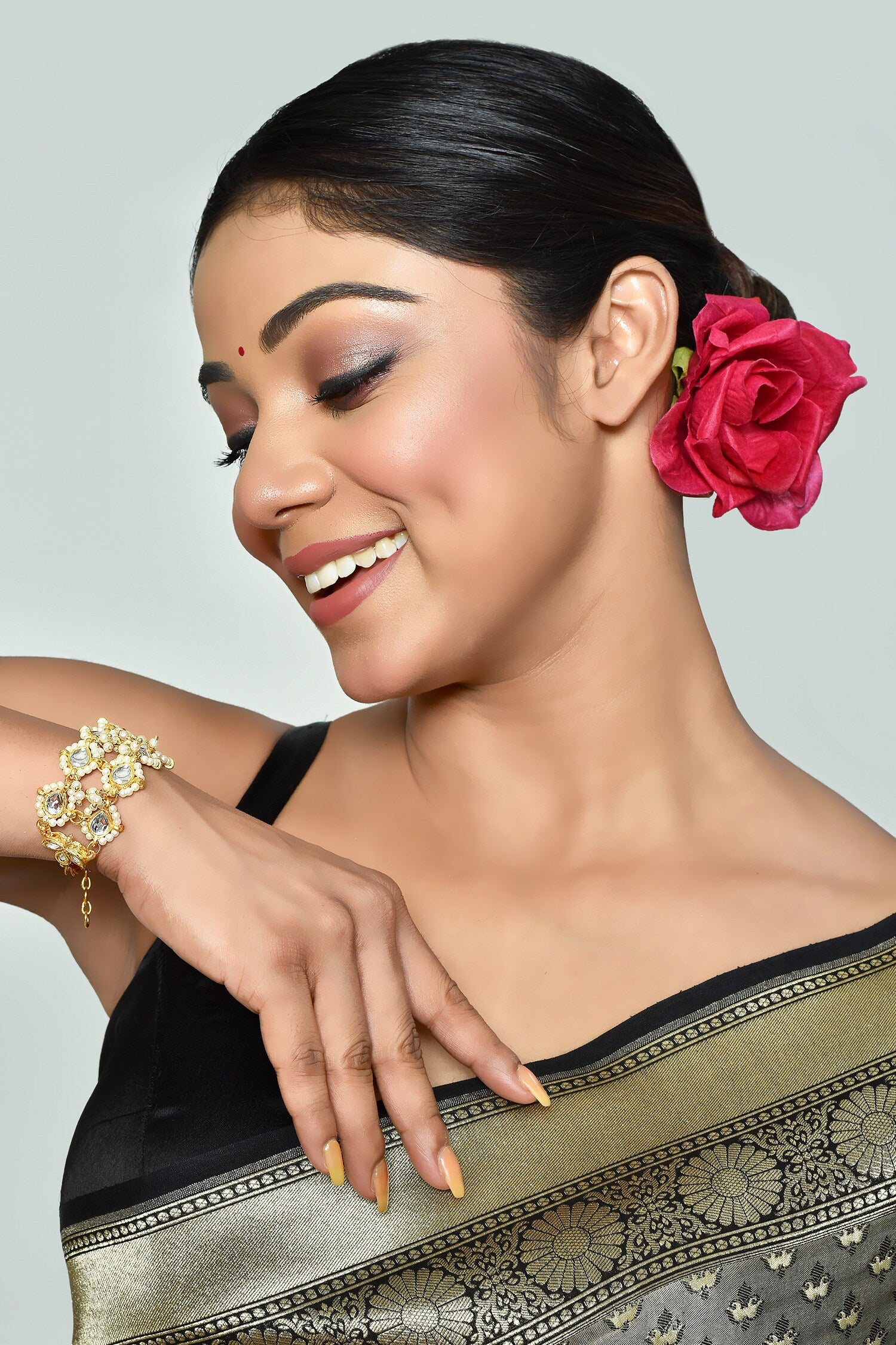 Kundan Embellished Bracelet 