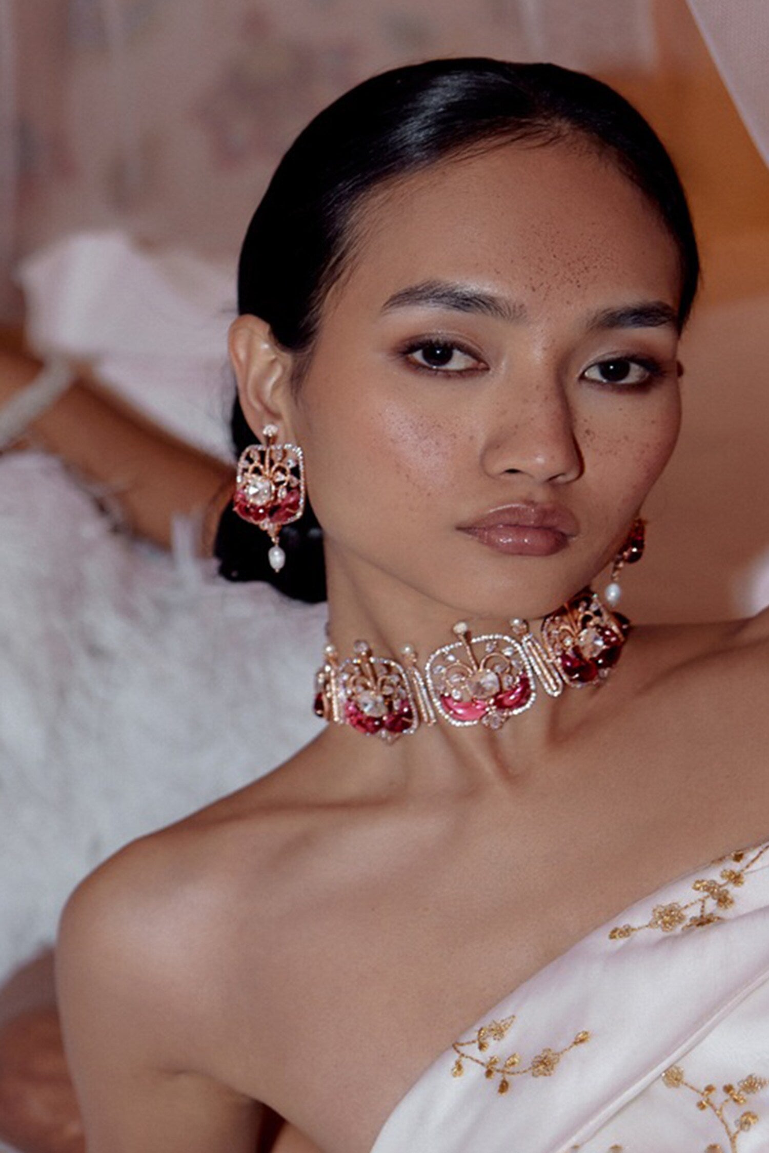 Le Praia Embellished Choker Necklace 