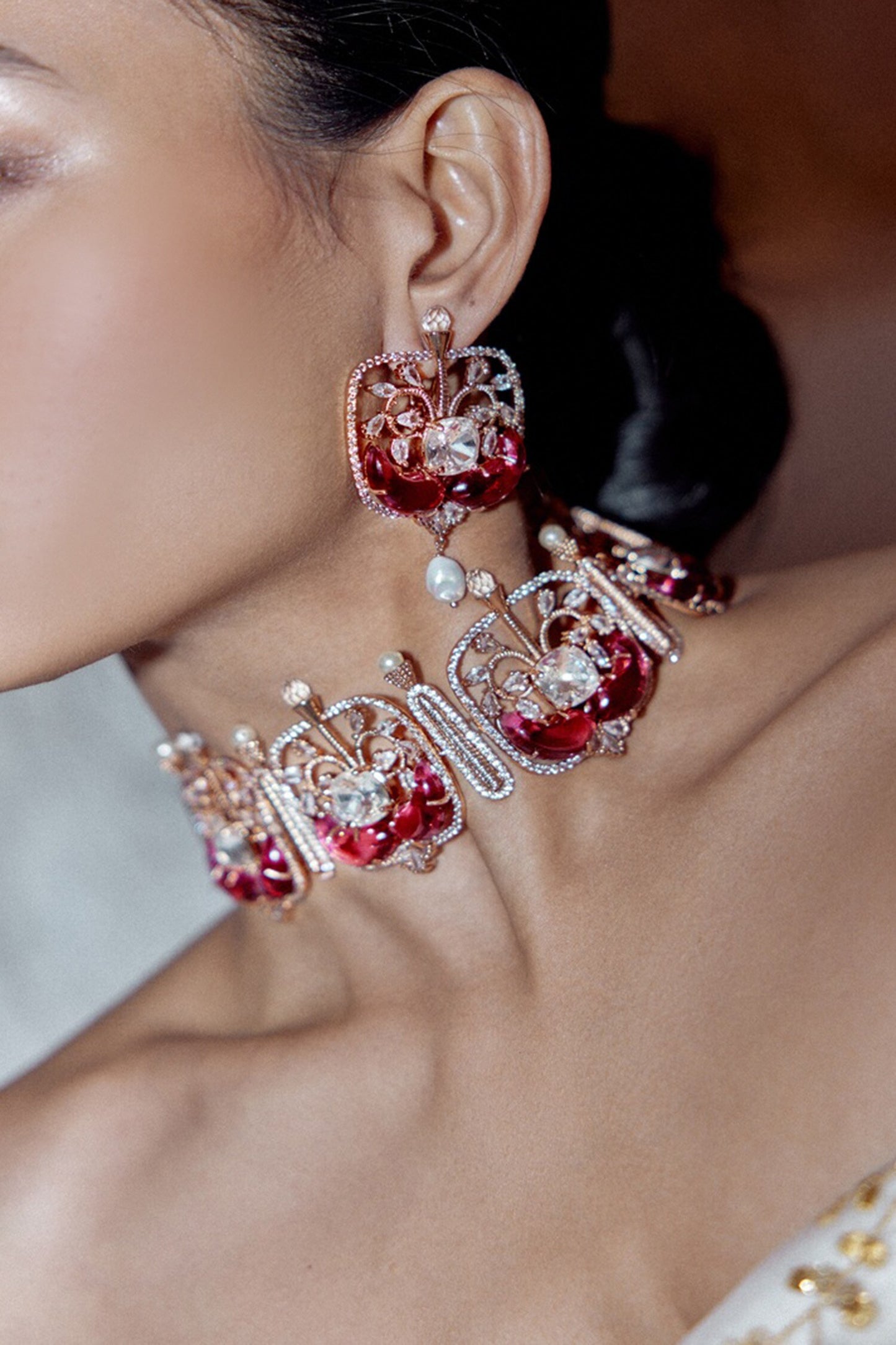 Le Praia Pearl Embellished Earrings 