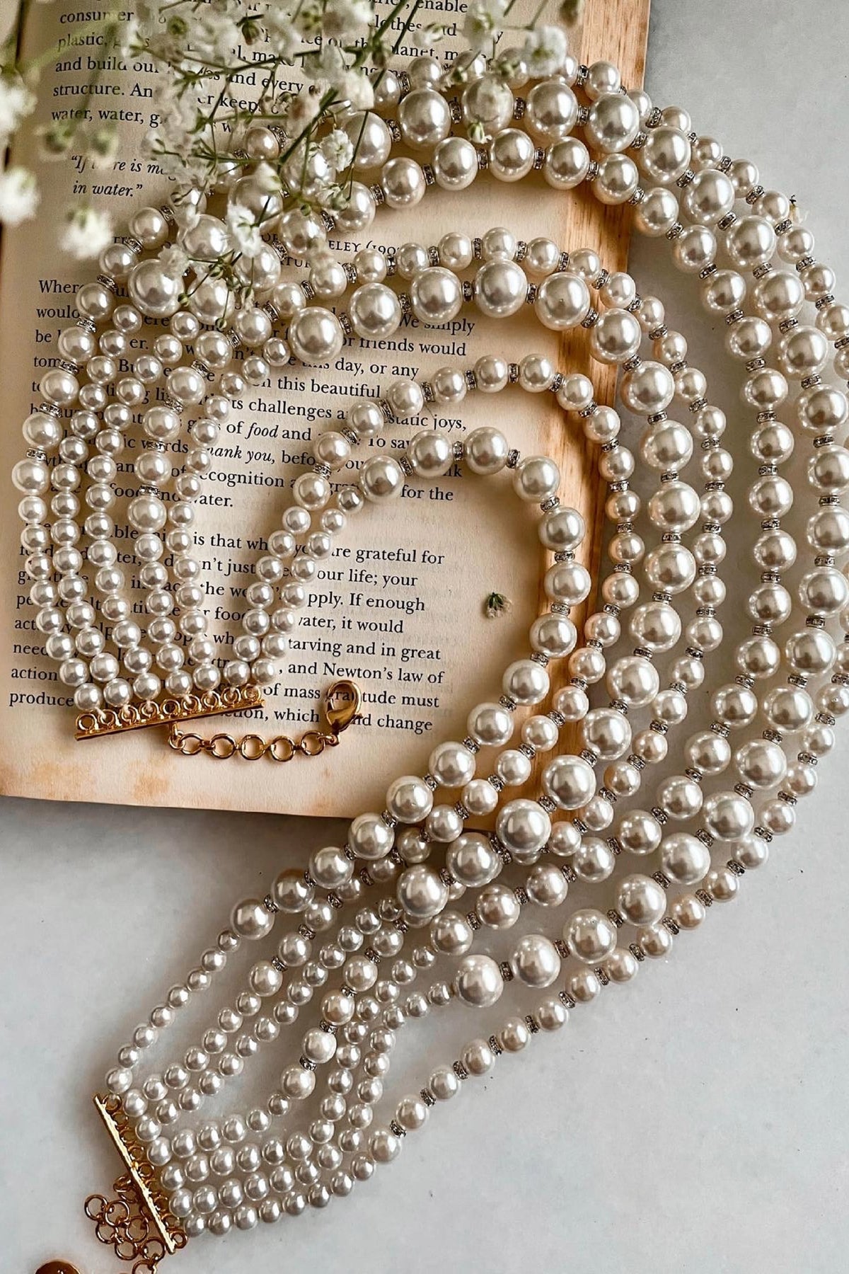 Lumi Embellished Layered Necklace 