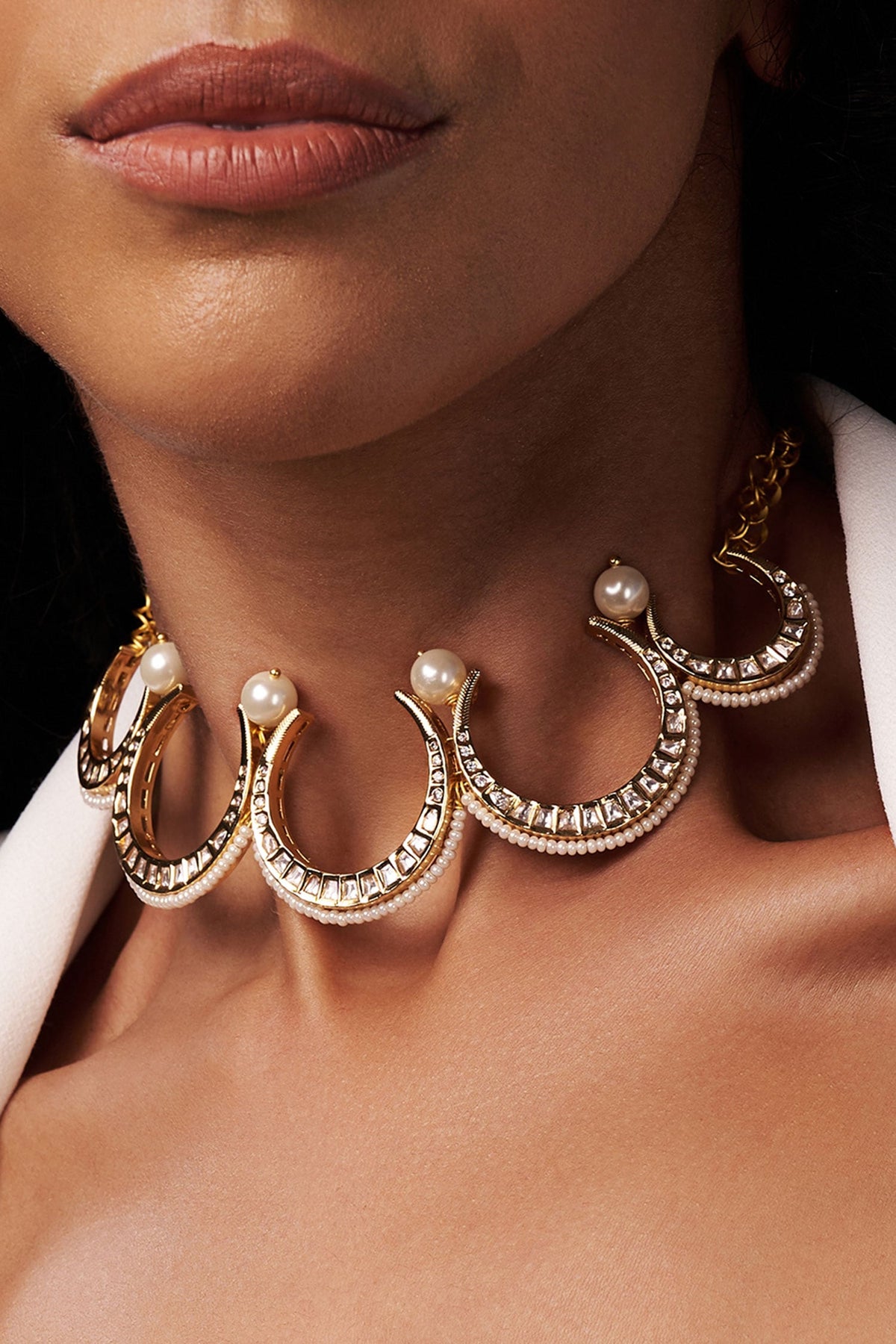 Crescent Cut Work Choker Necklace 