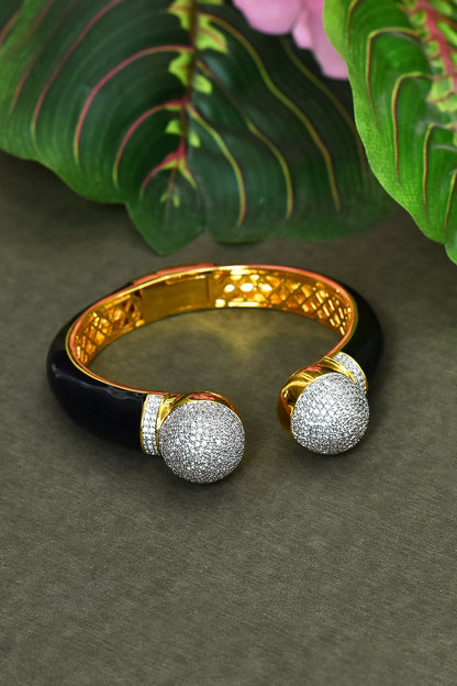 Zircon Diamonds Studded Open Bangle 