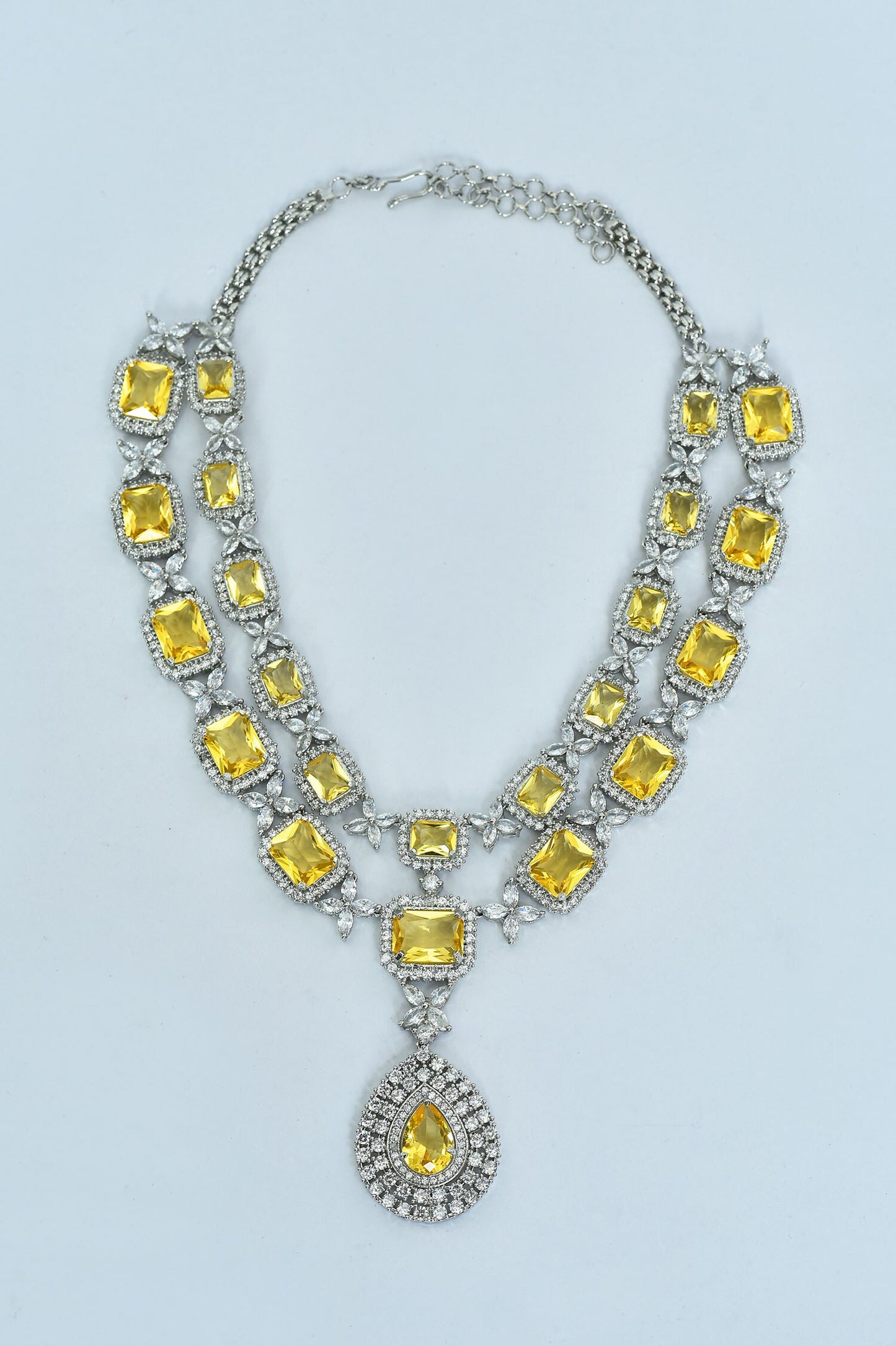 Embellished Layered Necklace Set 