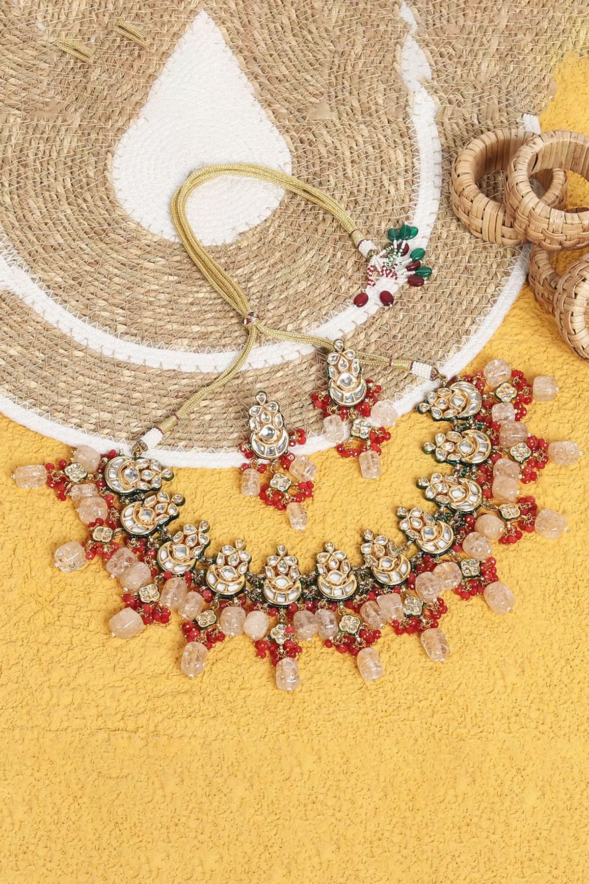 Floral Pattern Choker Set 