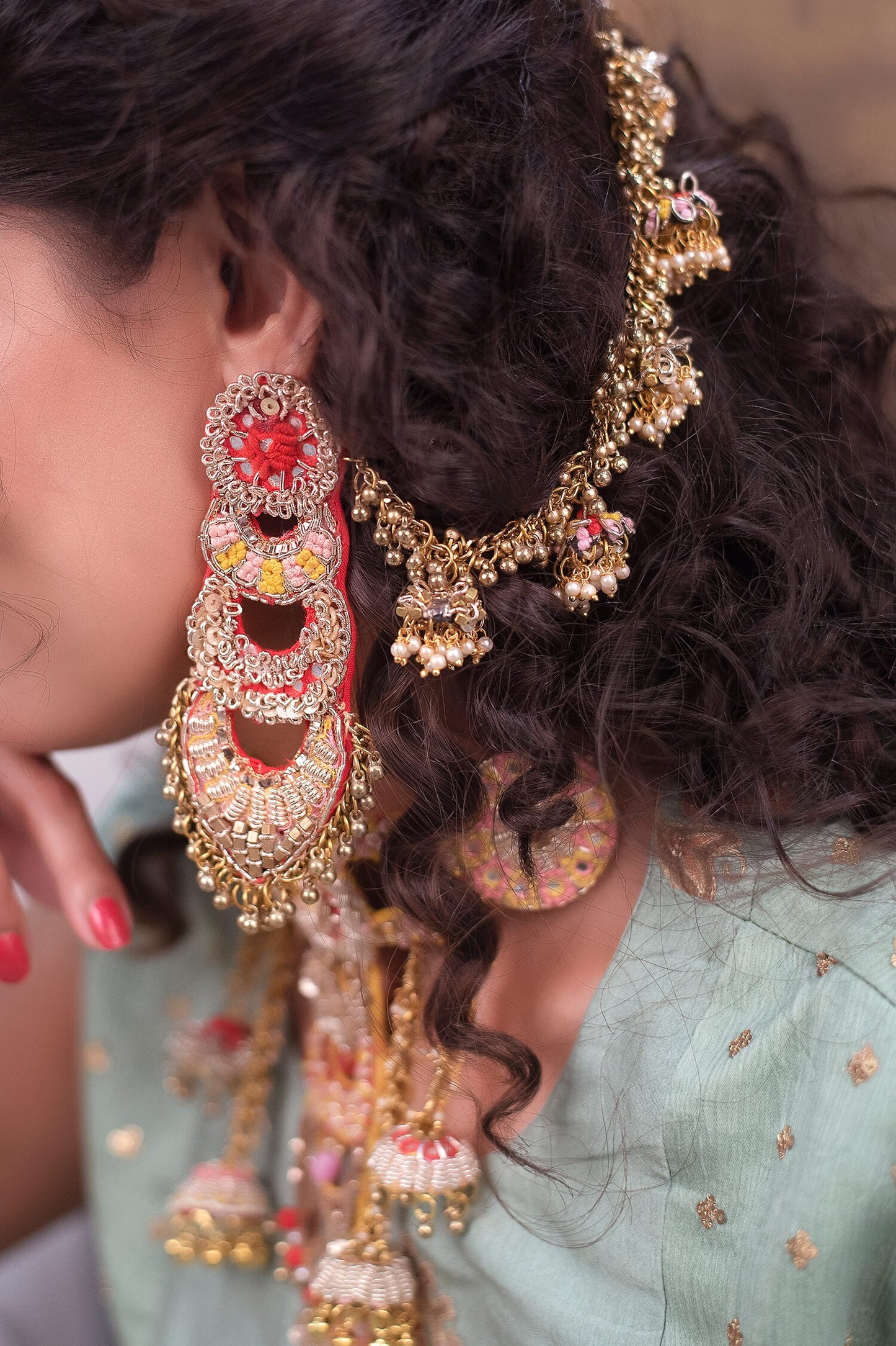 Thread Embroidered Ear Chain 